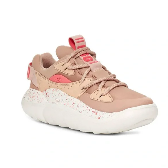 Ugg tennis shoes LA cloud lace fashion sneakers size 9! - Picture 1 of 10